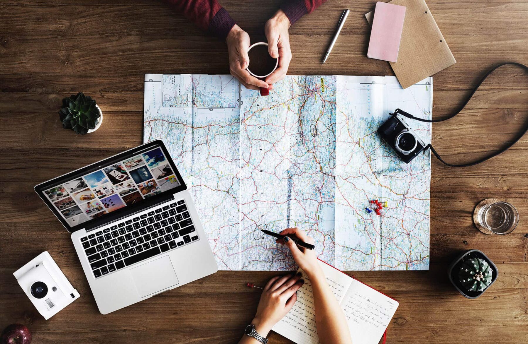 web agency 01 - Site Internet : 6 raisons d'en posséder un pour son entreprise